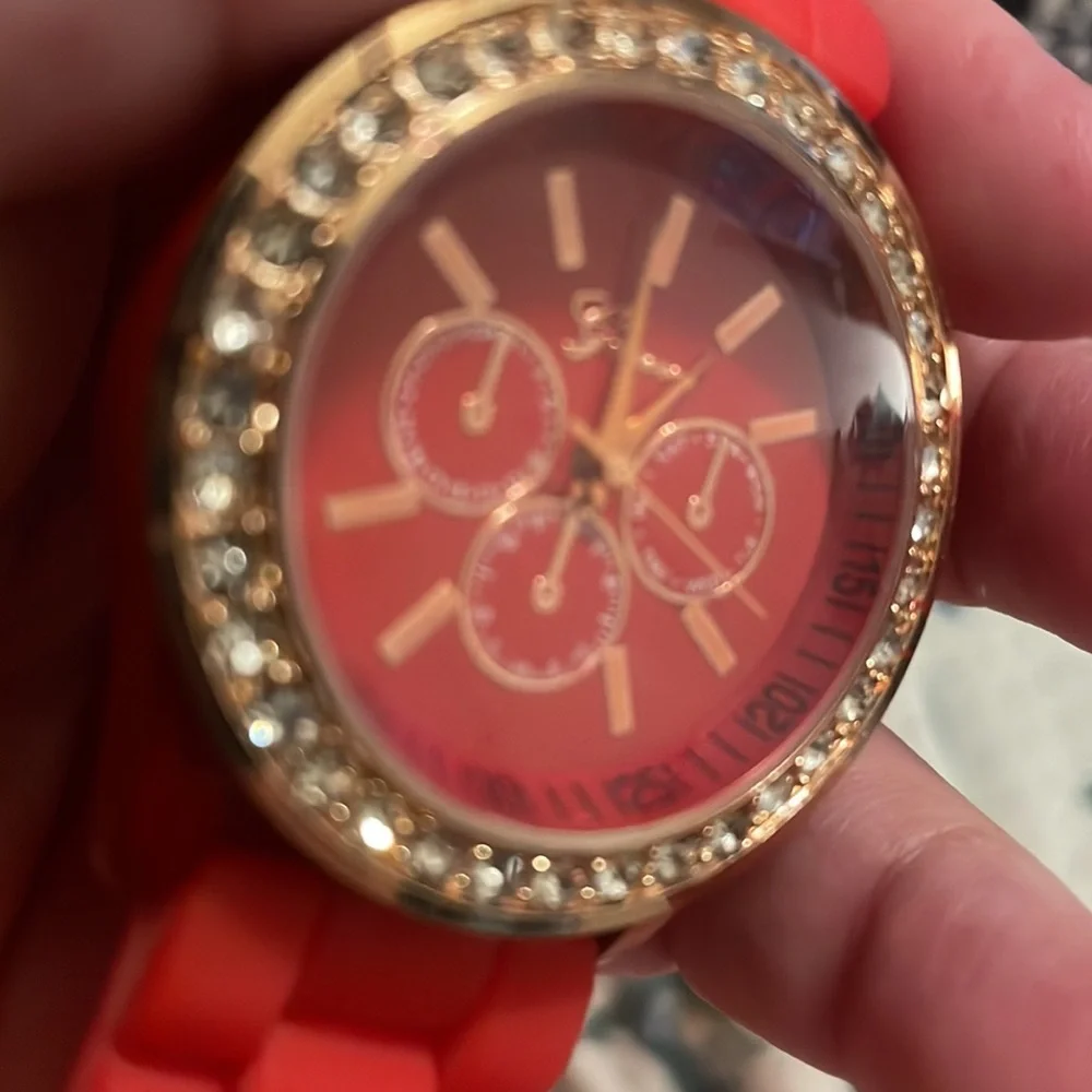 New red crystal watch round face silicone band Geneva